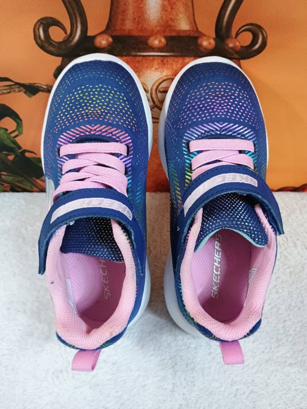 EUC Girls Skechers Sz 12 Navy Multi Rainbow Gradient Athletic Strap Sneakers